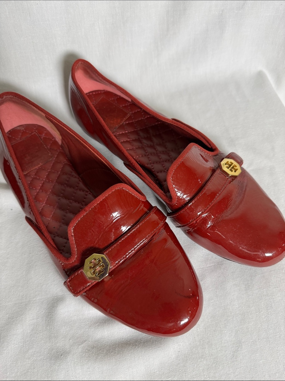 Tory Burch Red Patent Leather Loafers with Gold Logo Sz 9M